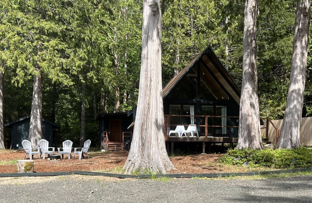 Nordic Chalet at Lake Cushman