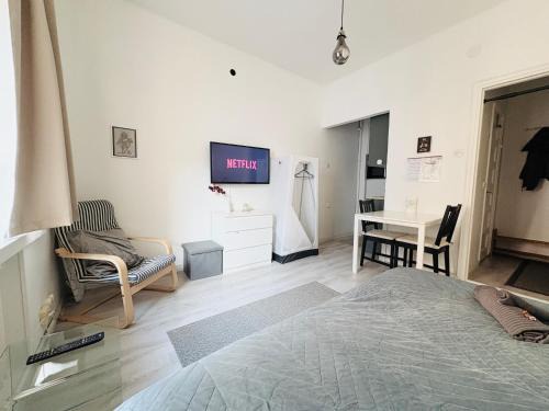 Nordstay - Charming Studio in Trendy Location with Self Check-in