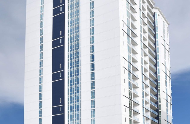 OCEAN 22 BY HILTON GRAND VACATIONS-OCEANFRONT RESORT