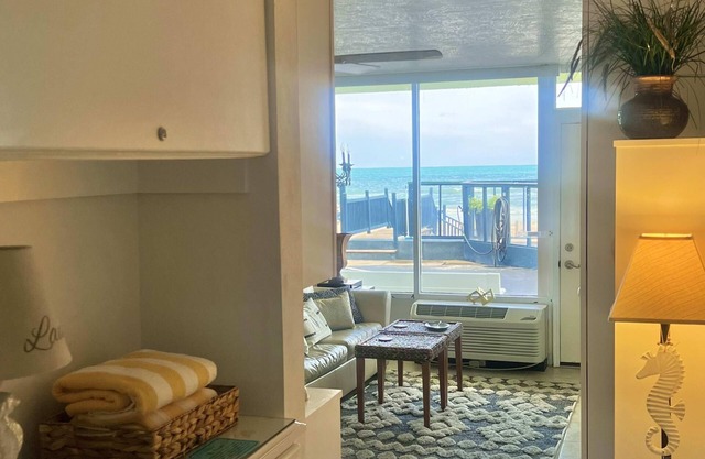 Ocean Breeze - Ocean Front at Symphony Beach Club