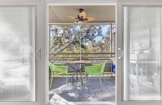 Ocean Creek Resort: 2BR Condo w/Pools, Tennis & Walk to Beach
