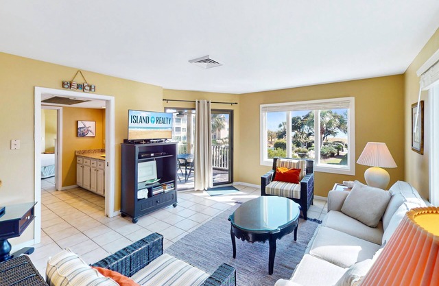 Ocean view condo in Wild Dunes