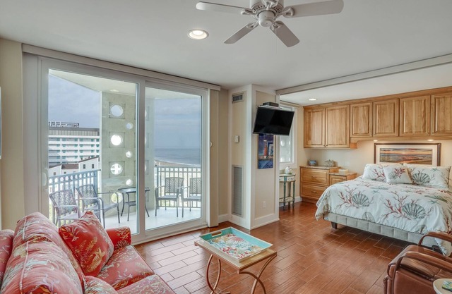 Ocean View Condo Located in Downtown Rehoboth Beach