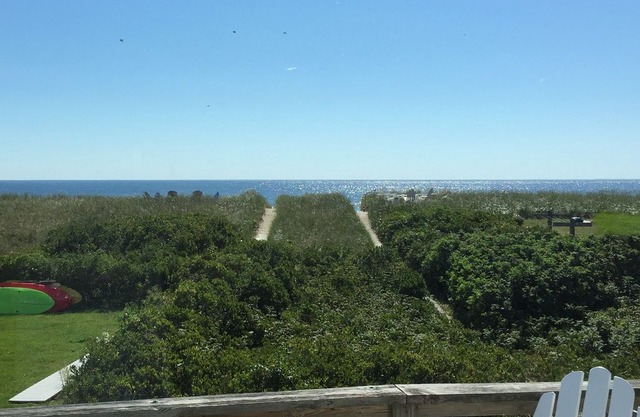 Oceanfront Beach House - Fortunes Rocks Beach