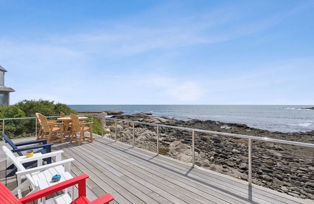 Oceanfront/BOLD Ocean views! Beach access!