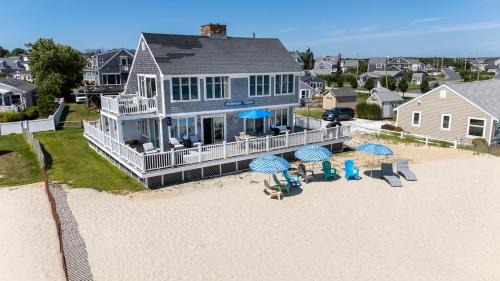 Oceanfront Cape Cod House by Rock Properties