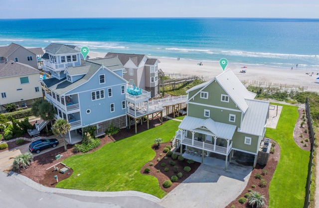 OCEANFRONT 5-bdrm Elevator Pool/Tennis Volleyball/Putt-Putt Dogs Welcome!