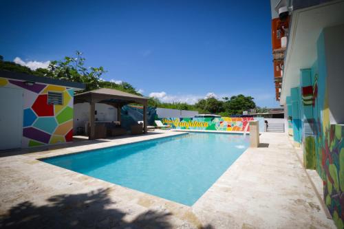 Oceanview Apartment with Rooftop