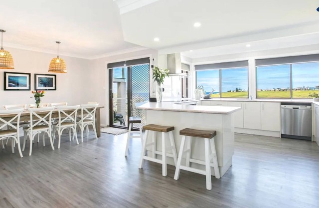 Ohana Oasis - reserve frontage and a front row to Easts Beach & stunning ocean views