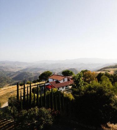 Oja Mountain Ridge