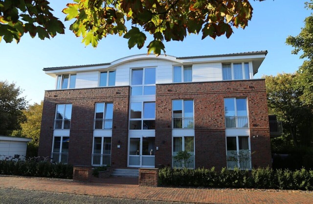Oldenburg 03- exclusive apartment with balcony