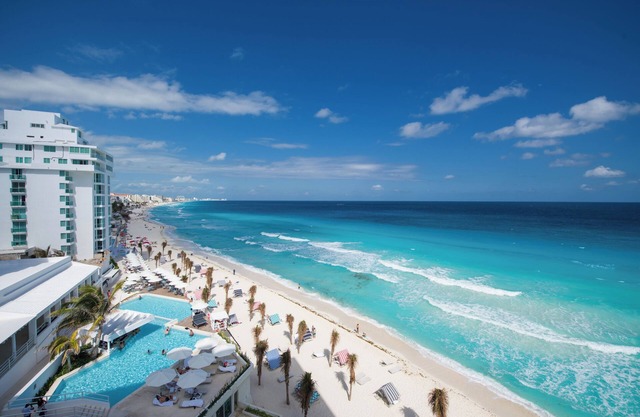 Oleo Cancun Playa All Inclusive Resort