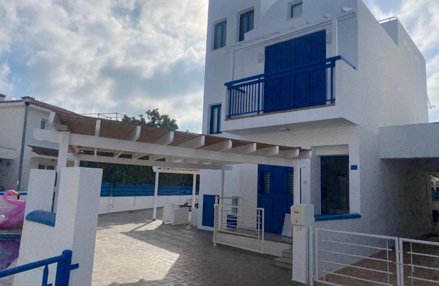 Olive Tree Villa - Protaras
