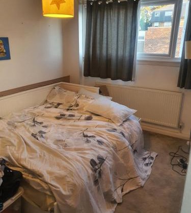 One bed room in three bed room house