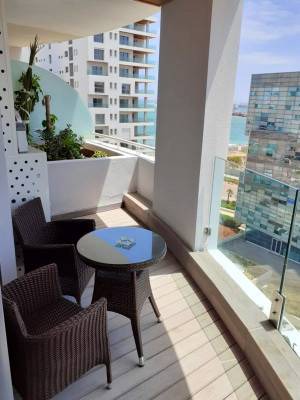 One bedroom appartement with sea view, enclosed garden and wifi at Casablanca
