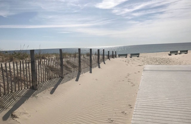 One Block from Beach & Bay. Halfway between Board Walk& Island Beach State Park
