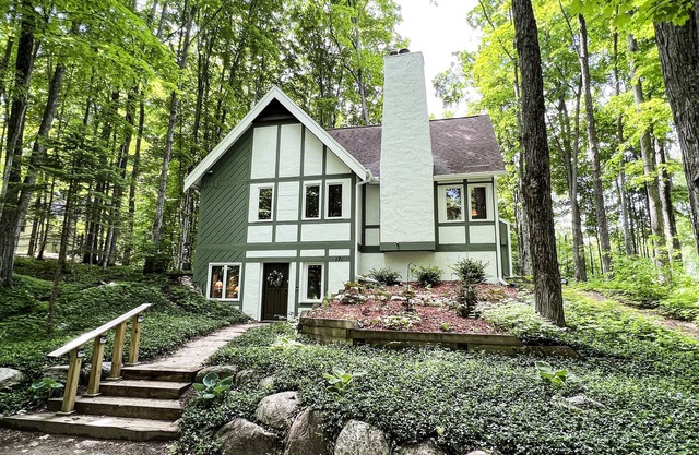Open this weekend! NUBS! BOYNE! Sauna!