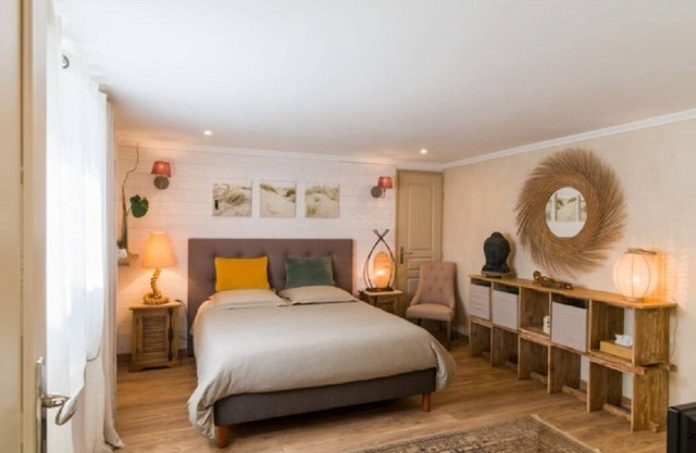 OYAT apartment in a green setting on the outskirts of Bordeaux