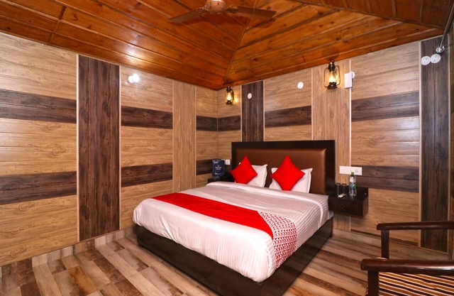 OYO 13756 Damyanty Residency & Resort