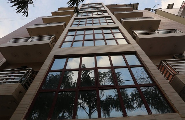 OYO 28264 Chirag House
