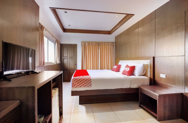 OYO 629 Chaytalay Palace Hotel