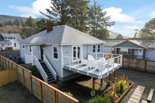 Pacific Getaway in Rockaway Beach
