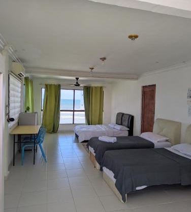 Pandak Inn - Your Beach Retreat