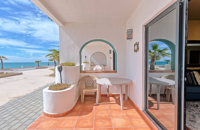 Paradise Villa 19 by Kivoya