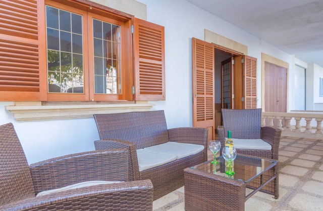 PARAMOLA - Chalet for 6 people in S'estanyol des Migjorn.