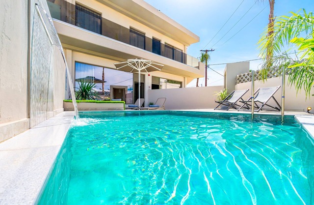 Pathos SeaSide Suites