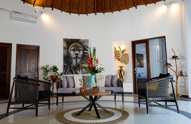 Peaceful 2br with pool & garden