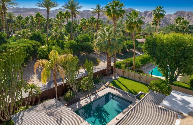 PEACEFUL EASY FEELING - Private Pool & Mountain Views - 28 Day Minimum Stay