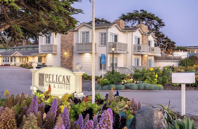 Pelican Inn & Suites