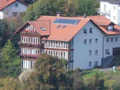 Pension Tauscher