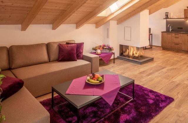 Penthouse, ÜB7, B.9 9PH - For Moments