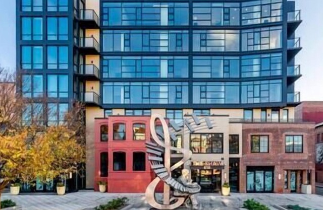 Penthouse | Downtown | Capitol Views | Luxury