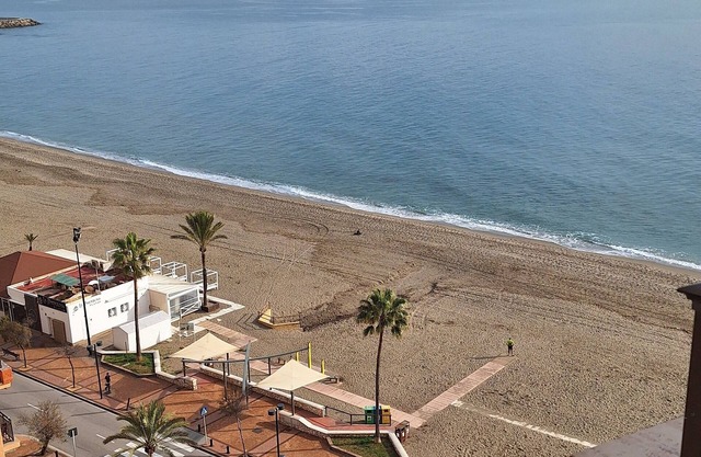 PERLA 5.BEACHFRONT AND CENTRAL.