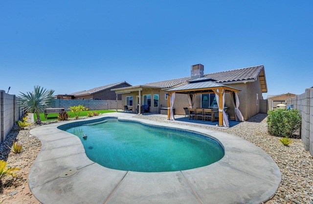 Pet-Friendly Yuma Home w/Private Yard & Pool!