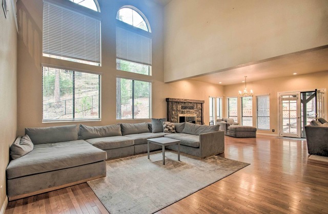 Pine Mountain Club Getaway w/Game Room!