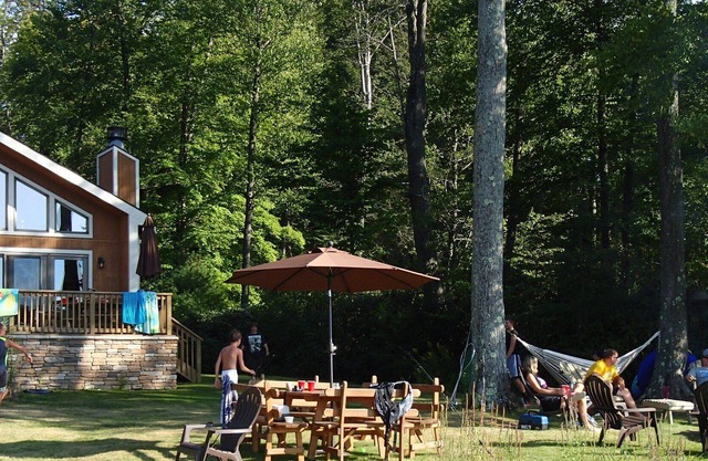 Poconos Lakefront Home-Amazing sunset/views FULL WEEK RENTALS ONLY No Hot tub!