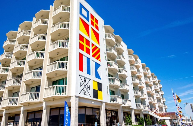 Port Royal Oceanfront Hotel