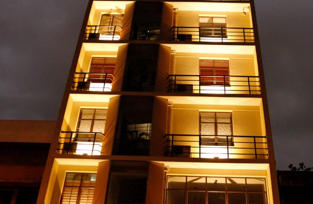 Port View City Hotel