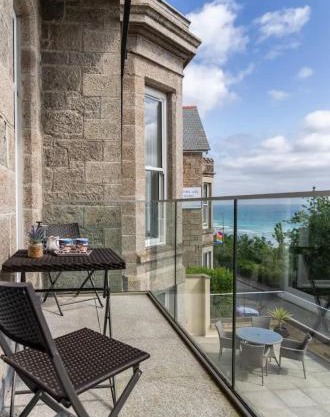 Porthminster View Luxury Sea Views Balcony, Parking, Pool, Spa & Gym
