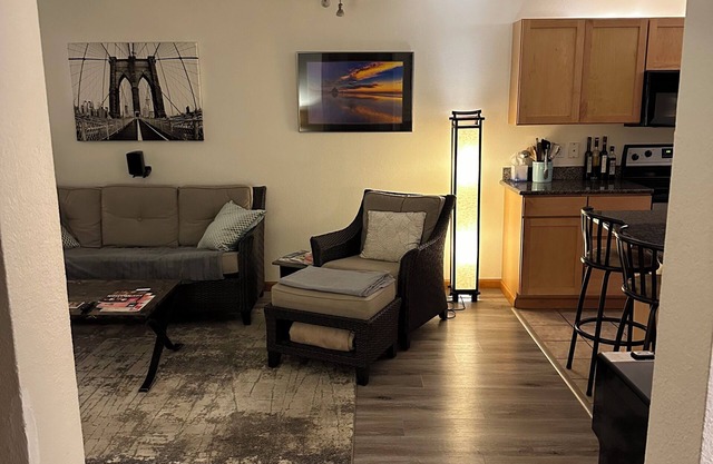 Portland Riverside Condo at McCormick Pier