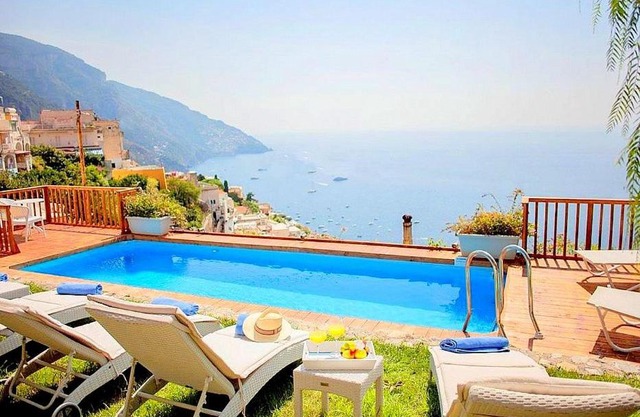 Positano Villa Sleeps 8 Pool WiFi