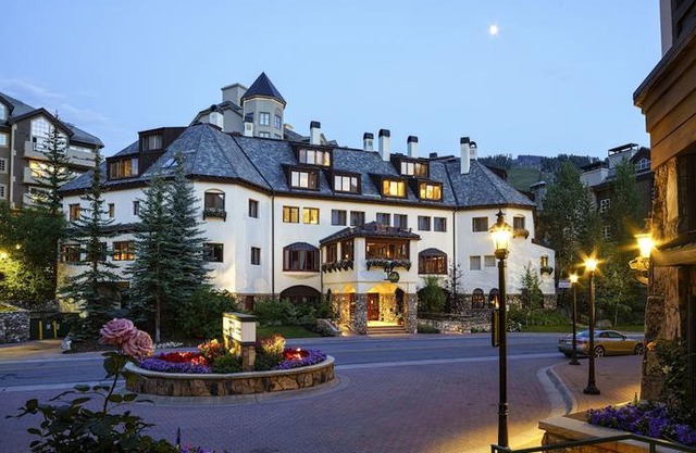Poste Montane Lodge