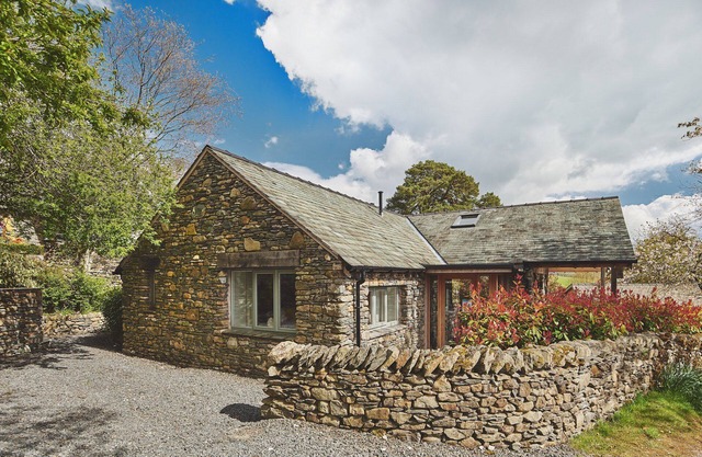 Potter Tarn Cottage - Luxury Cottages