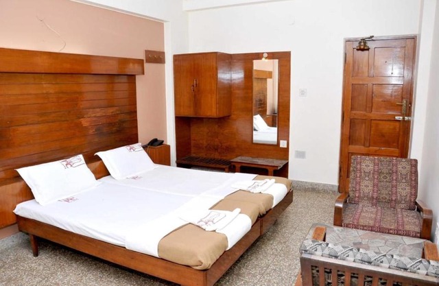 PRANAM COMFORTS LODGE