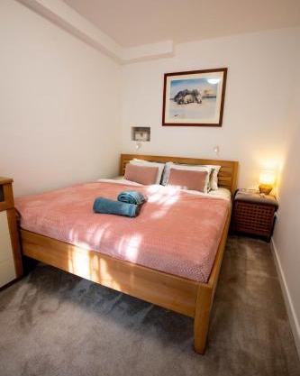 Premium Buda Hideaway-Private Apartment, Extra Location, WiFi & Aircon
