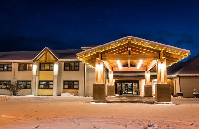 Prestige Hudson Bay Lodge, Premier Collection